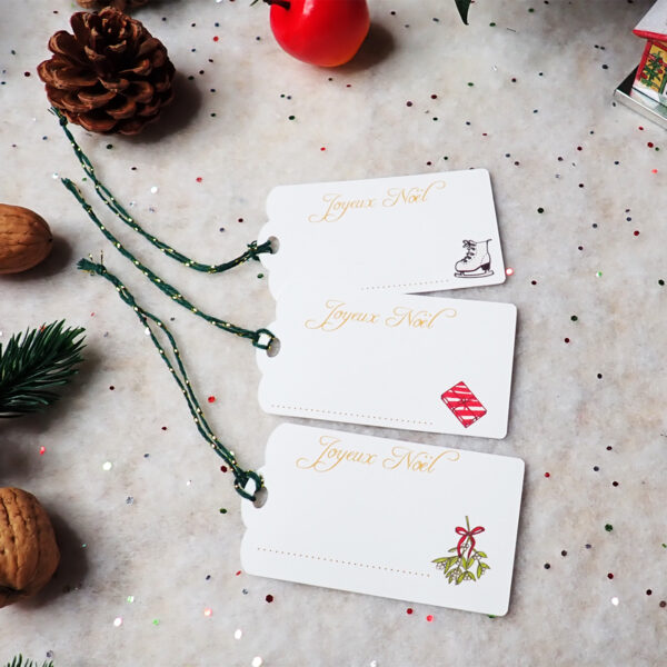 Etiquettes cadeaux de Noël